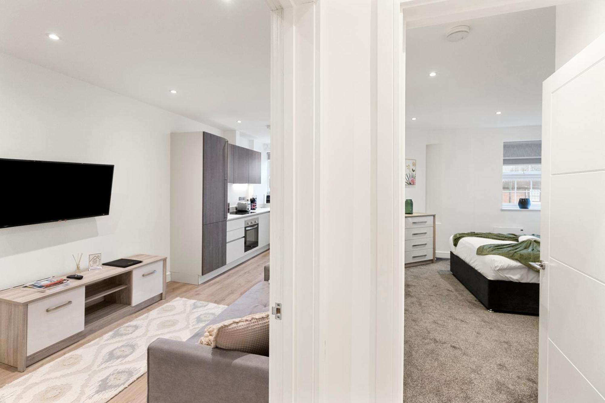 Bright And Spacious Apartment - Excellent Location لندن المظهر الخارجي الصورة